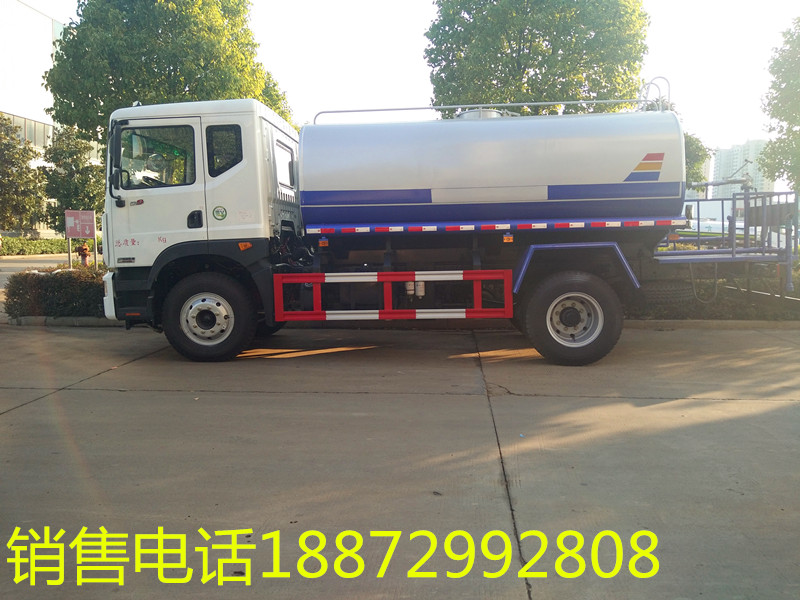通化灑水車銷售公司 通化灑水車銷售公司