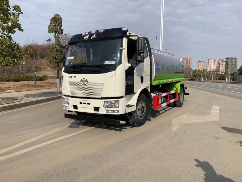 解放灑水車廠家直銷 解放灑水車廠家直銷