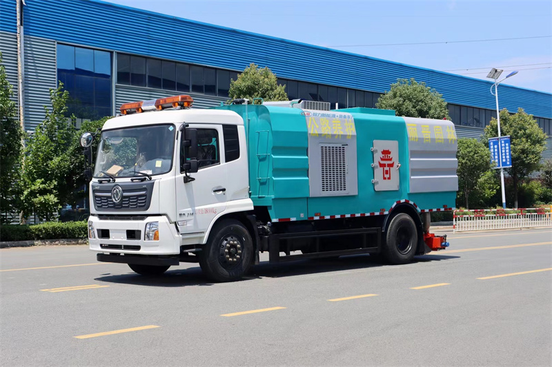 東風天錦道路吸塵車 東風天錦道路吸塵車